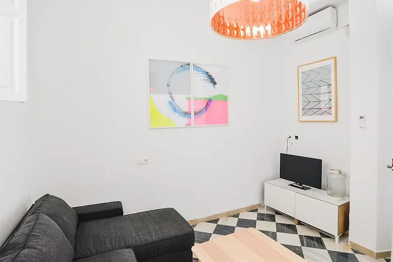 Central 1 Bedroom Apartment Nosquera Malaga 0*,