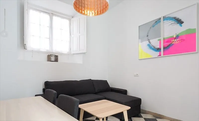 Central 1 Bedroom Apartment Nosquera Malaga