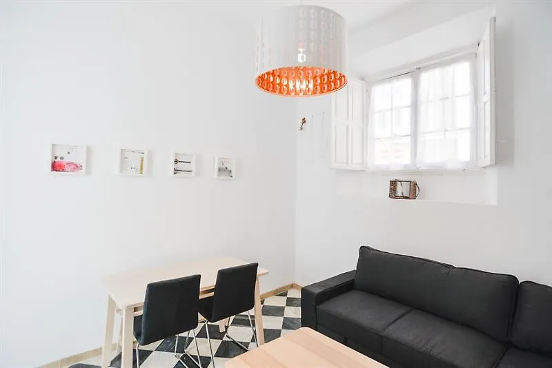 Central 1 Bedroom Apartment Nosquera Malaga